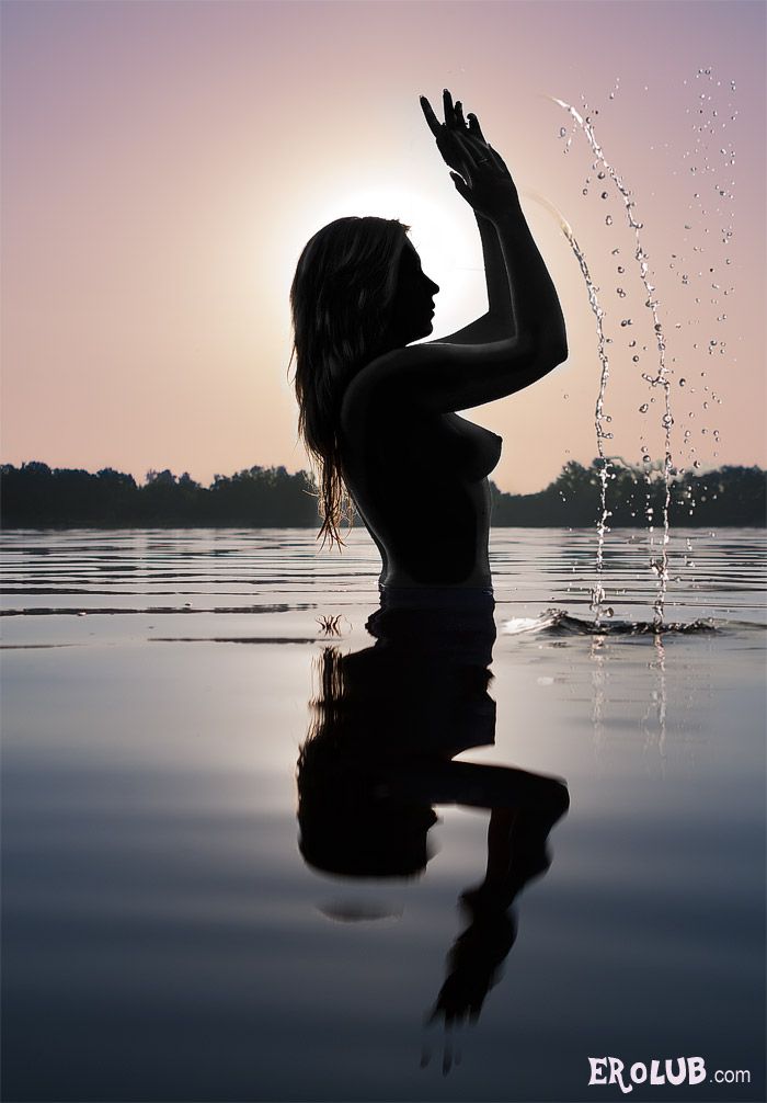 Обнаженные натуры в эротике