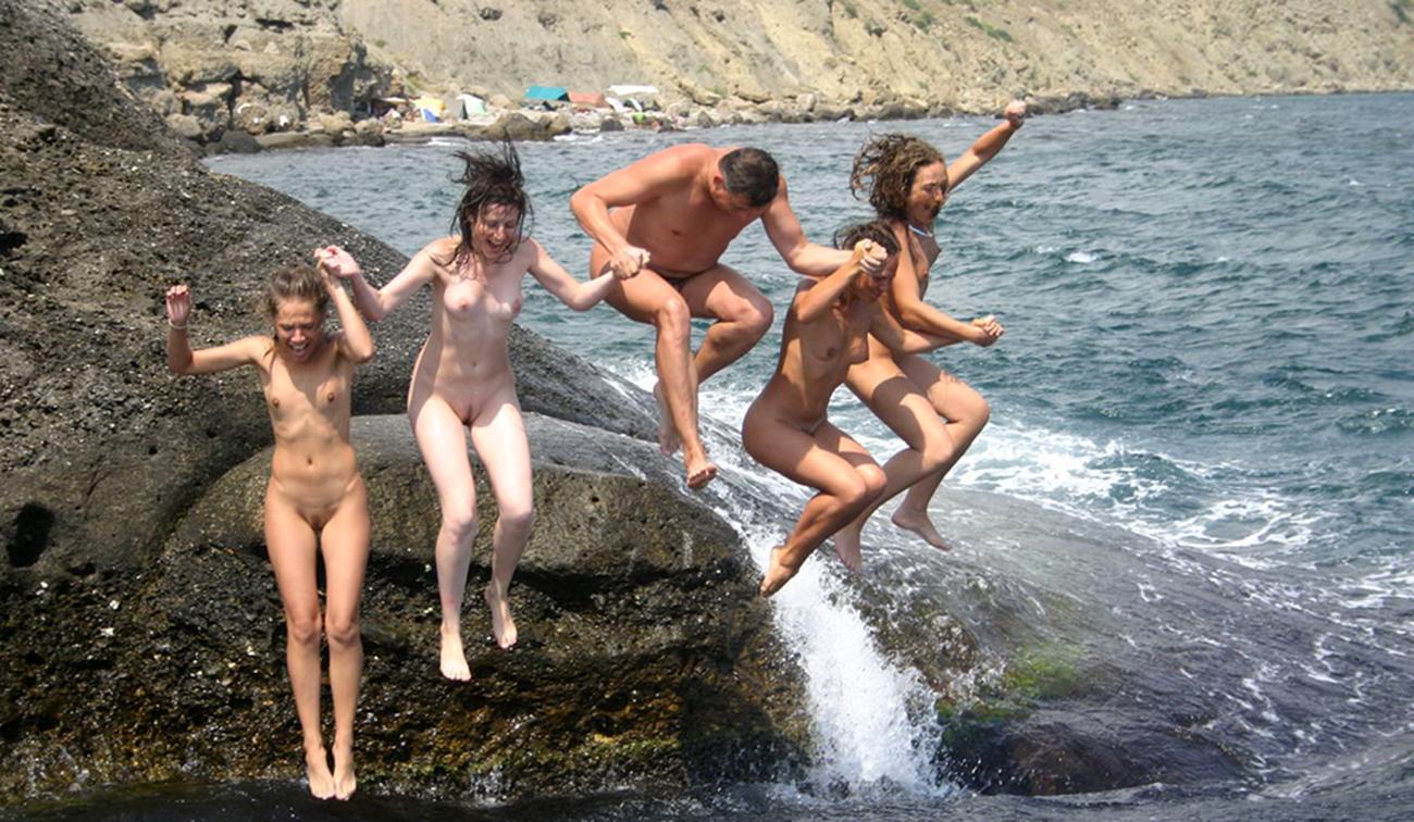 Фото нудистов летом Фото нудистов летом