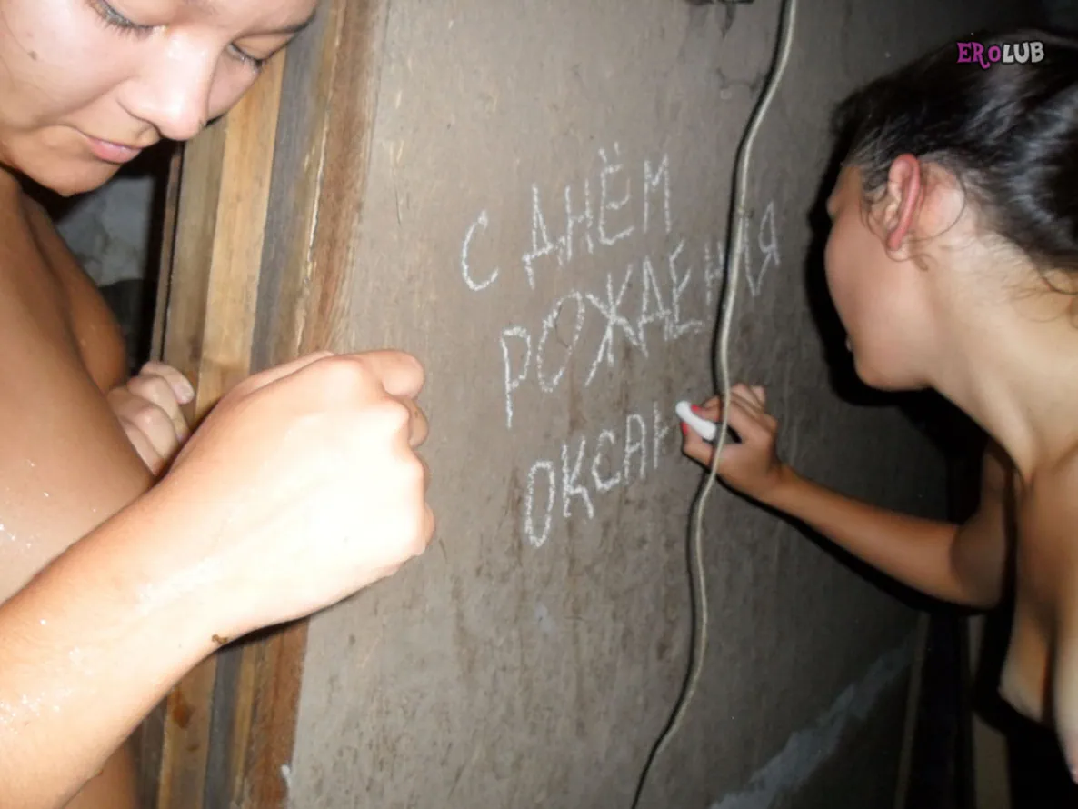 девушки в бане на девичнике